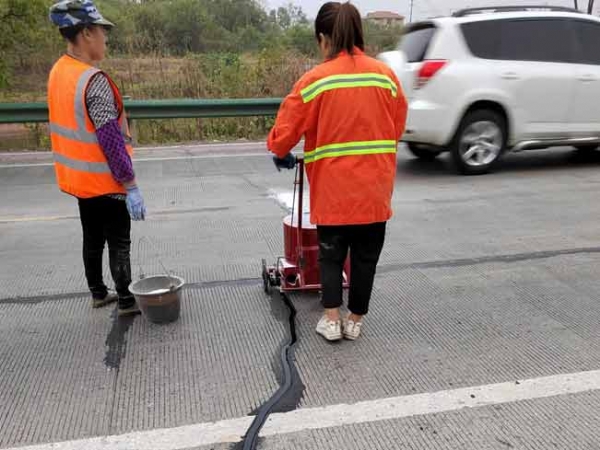 手推式灌縫機(jī)